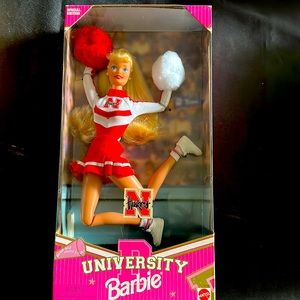 VINTAGE NIB University of Nebraska/Cornhuskers Cheerleader Barbie 1996